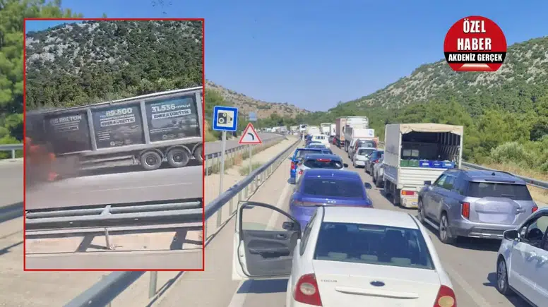 Korkuteli Yolunda Antalya Büyükşehir TIR'ı Alev Alev Yandı