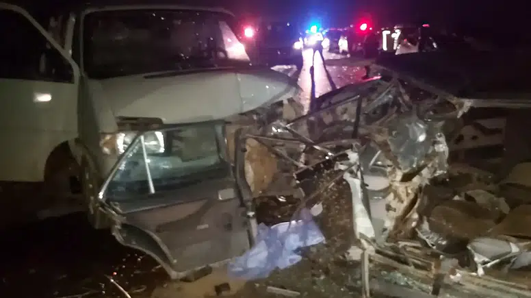 Döşemealtı'nda Otomobil ile Panelvan Çarpıştı: 1 Ölü