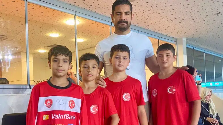 Manavgat'ın Minik Pehlivanlarından Ankara'da Büyük Gurur
