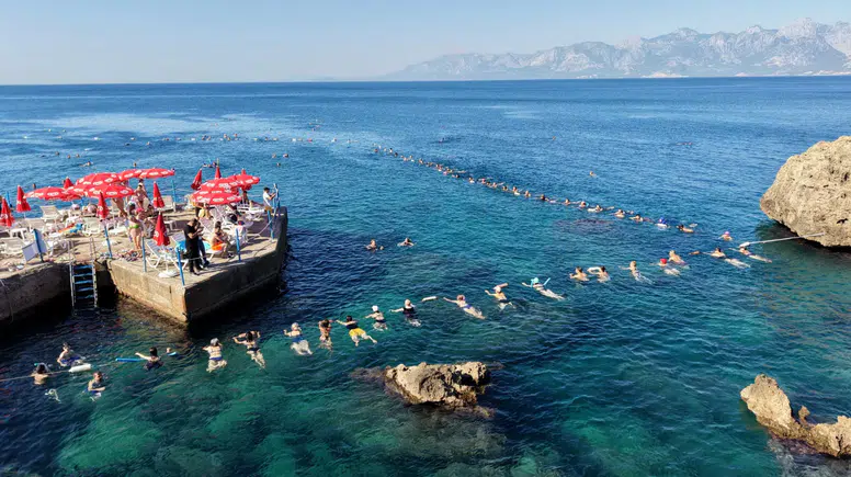 Erenkuş Plajı’nda "Su Cimnastiği" Günleri Başladı