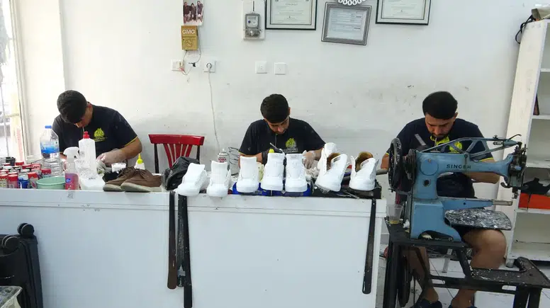 Eski Ayakkabıları Sıfırlıyor: Mersin'den Dijital Bir Başarı Hikayesi!
