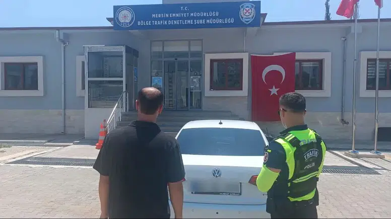Sosyal Medyadaki Görüntüler Ele Verdi! Trafik Magandasına 25 Bin Lira Ceza
