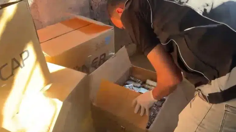 Mersin'de Zehir Tacirlerine Geçit Yok!  155 Bin Hap Ele Geçirildi!