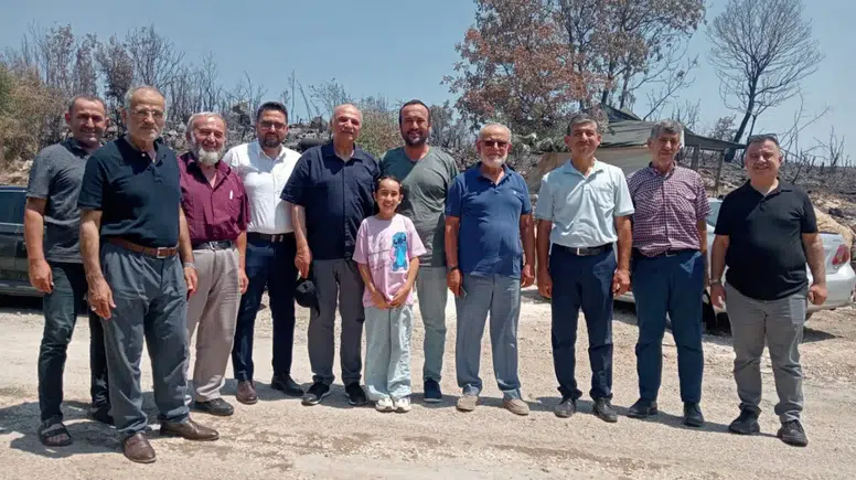 Saadet Partisi Heyeti Adrasan'daki Orman Yangını Bölgesinde