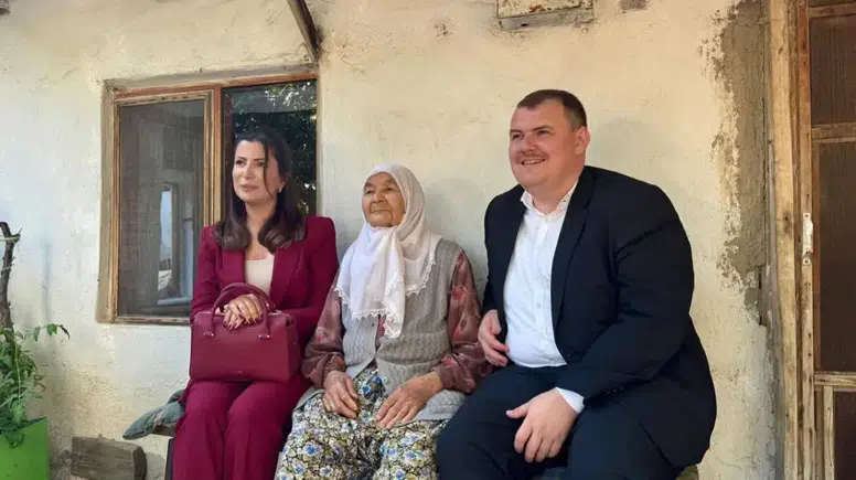 Korkuteli Kaymakamı Onur Yılmazer'den Şehit Ailesine Ziyaret!