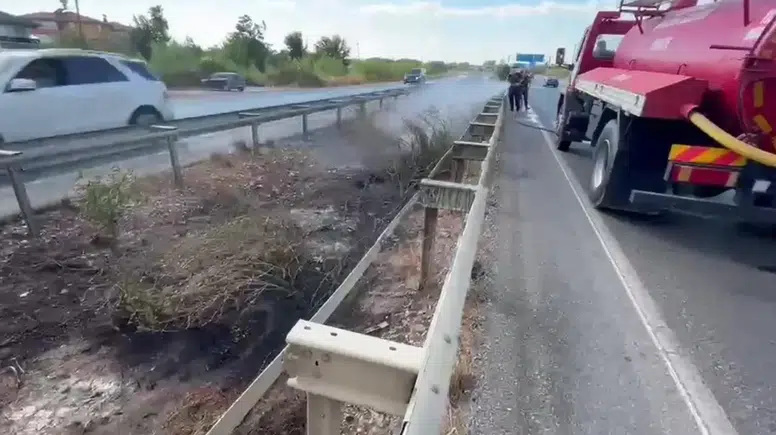 Araçtan Atılan İzmarit Manavgat'ta Faciaya Davetiye Çıkardı