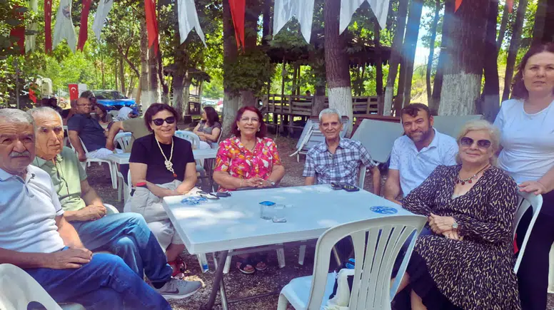 Akçay'a Gönül Verenler Gömbe Yaylası'nda Bir Araya Geldi