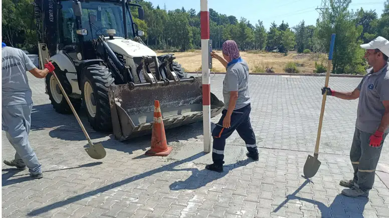Kemer’in Mahallelerinde Bakım ve Onarım Çalışmaları Başladı