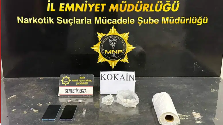 Mersin'de Narkotik Operasyonu: Sokak Satıcısı 5 Şüpheli Tutuklandı