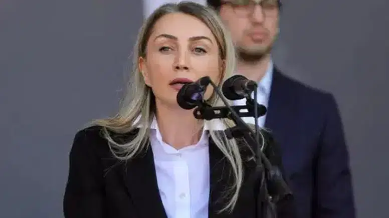 Dilek İmamoğlu'ndan Silivri Tepkisi! "Kaygılarımız Daha da Arttı, Savunma Hakkı Belirsiz!"