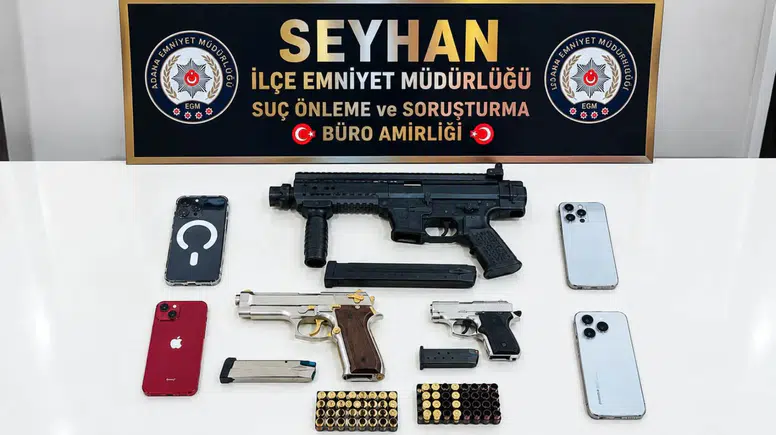 Adana'da Rekor Suç Kayıtlı Firari Evinde Yakalandı: Cezaevine Gönderildi