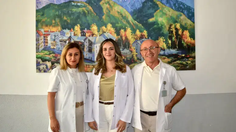 Finike Devlet Hastanesi'nde Aile Boyu Nöbet!