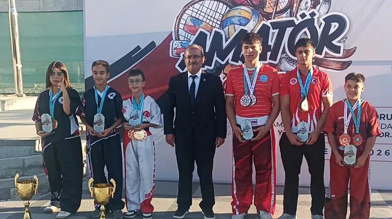 Burdur'da Amatör Spor Haftası Ödül Töreniyle Sona Erdi