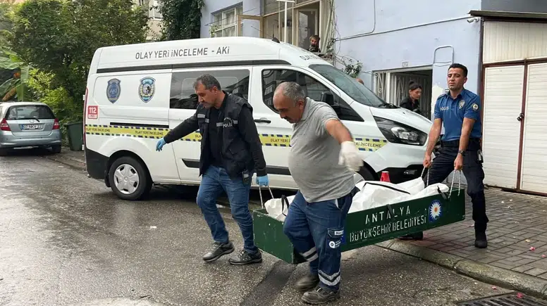 Alanya'da Pansiyon Odasında Ölü Bulundu!