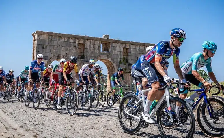 Sürücüler Dikkat! Antalya'da Pedal Sesleri Yolları Kesecek