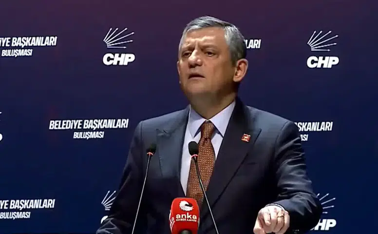 CHP’li Belediye Başkanları Ankara’da Toplandı: "Haysiyet Cellatlarını Unutursak Şerefsiziz"