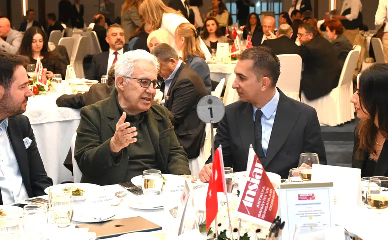 ANSİAD’a konuk olan Livaneli: Atatürk Bu Ülkenin Kilit Taşıdır