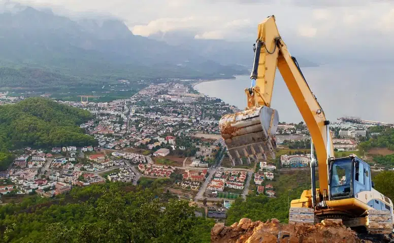 Binlerce Metrekarelik Kaçak Yapı Kemer'den Silinecek