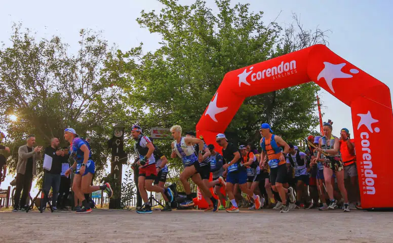 Tahtalı’da Gökyüzüne Koştular! 530 Sporcu Kemer’de Zirveye Çıktı