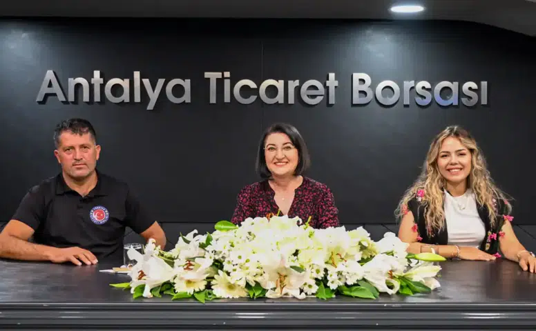 Antalya Tarımında Kuşak Kopuşu: "Çiftçiyim Deyince Küçümsüyorlar"