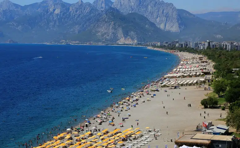 Antalya Turizmine Çifte Bayram Dopingi!