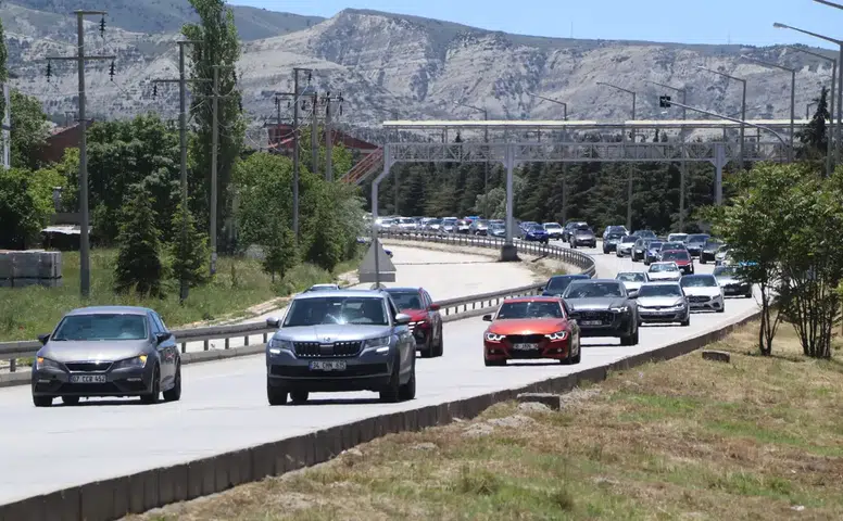 Bayramın Son Günü Antalya ve Fethiye Dönüşü D650 Kilitlendi