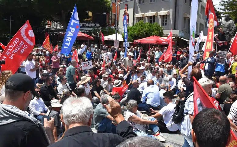 CHP Antalya’dan “Mutlak Butlan” Protestosu!