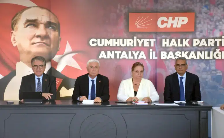 CHP Genel Merkez'den Antalya Atağı: İş Dünyası ve Yerel Yönetimle Görüştüler