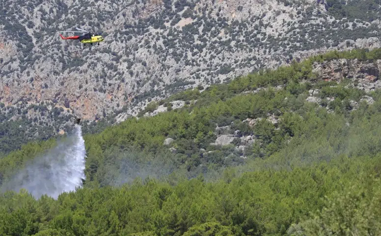 Konyaaltı’nda Orman Yangını Çıktı