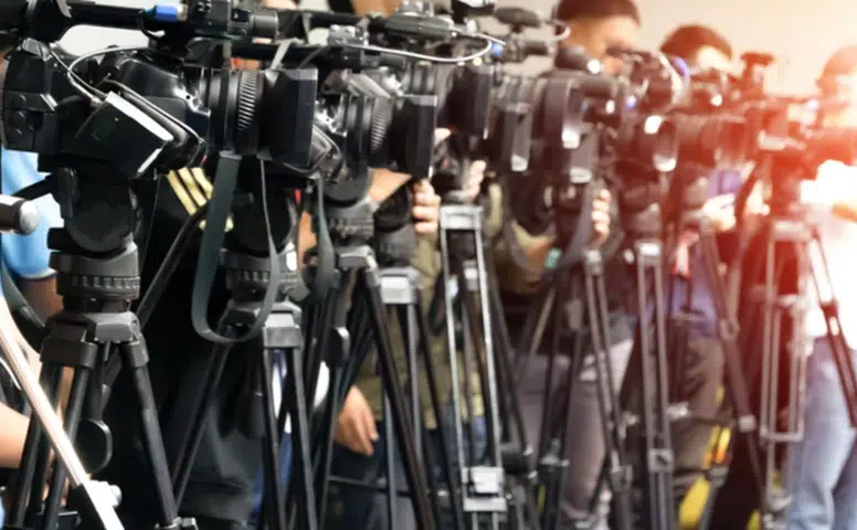 Gazetecilerden CHP’deki ‘Sarı Zarf’ Tartışmasına Tepki