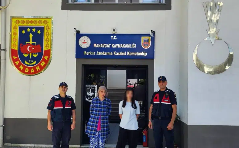İşten Çıktı, Bir Daha Dönmedi: 15 Yaşındaki Fatma İrem Kayıp!