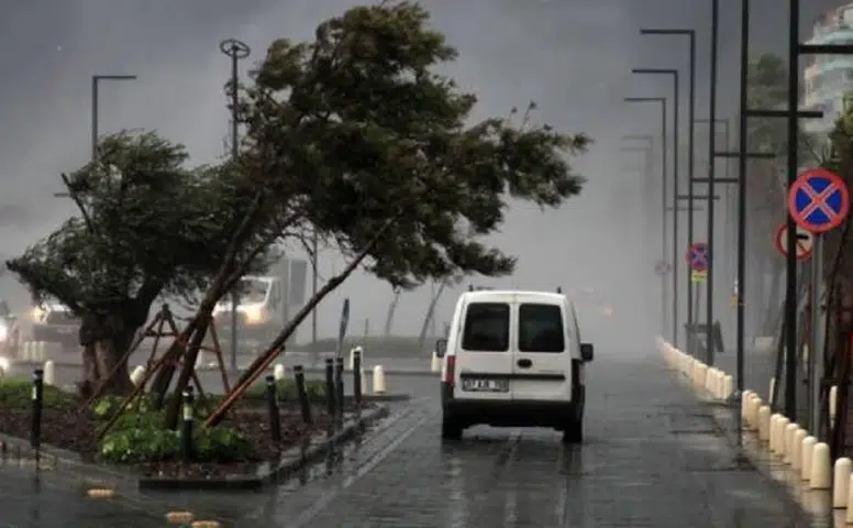 Meteoroloji'den 19 İl için 'Sarı Kod' Uyarısı! Antalya'da Kuvvetli Yağış Bekleniyor