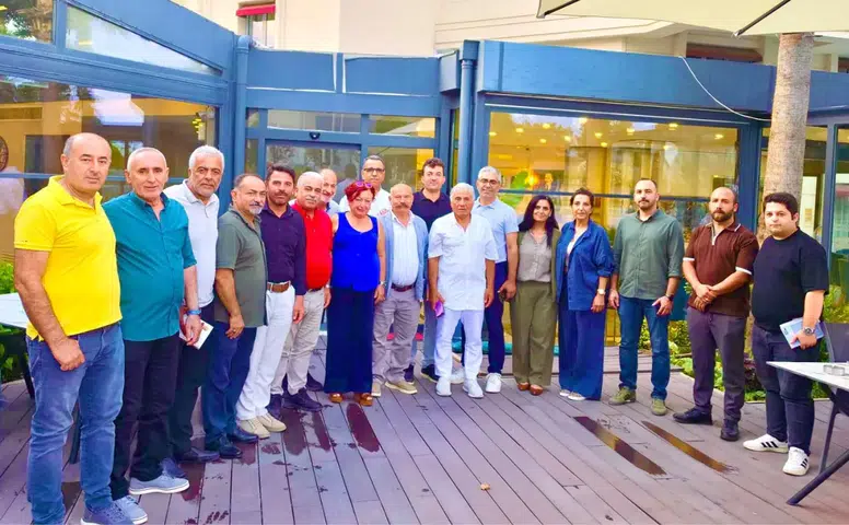 Antalya Alevi Bileşenleri Binali Efe Başkanlığında Toplandı