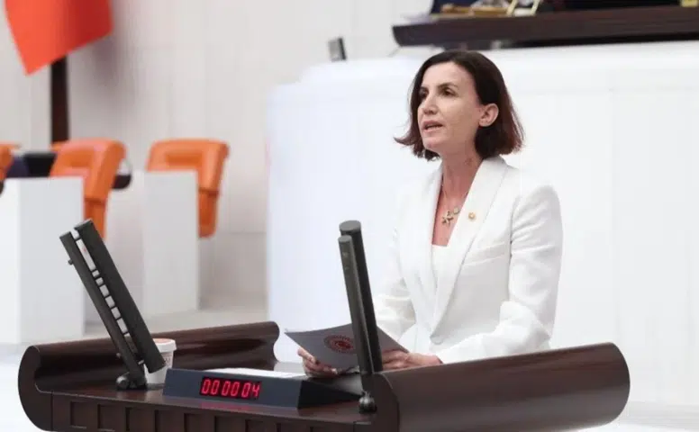 CHP’li Aliye Coşar’dan İhraca Tepki
