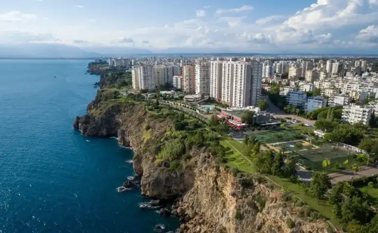 Antalya Konut Satışında Zirveyi Zorluyor: Mayıs Ayı Verileri Açıklandı