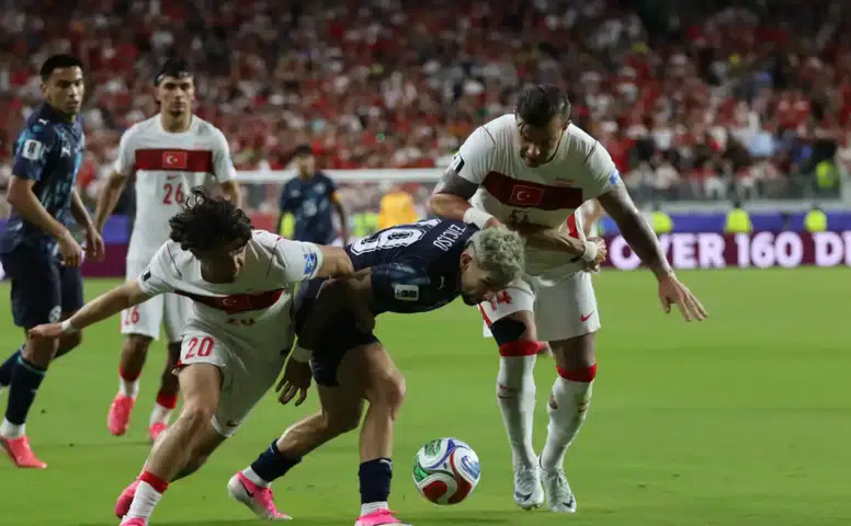Dünya Kupası'nda Erken Veda: Türkiye Paraguay'a 1-0 Yenilerek Elendi