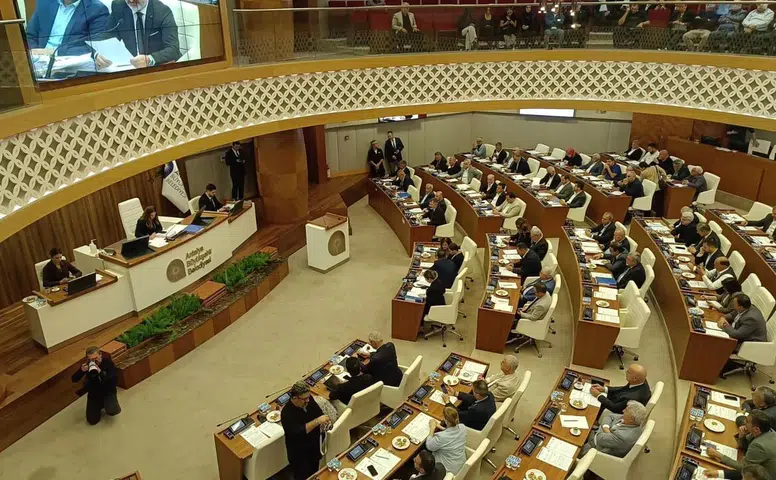 Antalya Büyükşehir Meclisi'nde ASAT'a 105 Milyon Euroluk Kredi Tartışması!