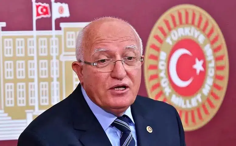 Antalya Kent Hafızasının Sembol İsmi Gürkut Acar Güzeloba'da Ölümsüzleşiyor