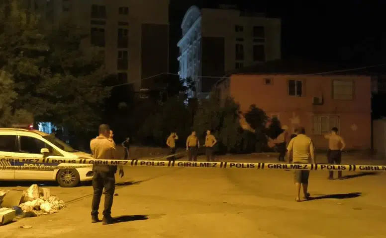 'Bu Mahallede Uyuşturucu Satılamaz' Tartışması Silahlı Saldırıya Dönüştü