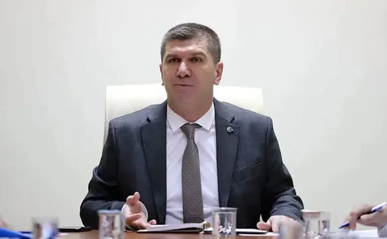 Burdur Belediye Başkanı Ali Orkun Ercengiz'den İstifa Sinyali