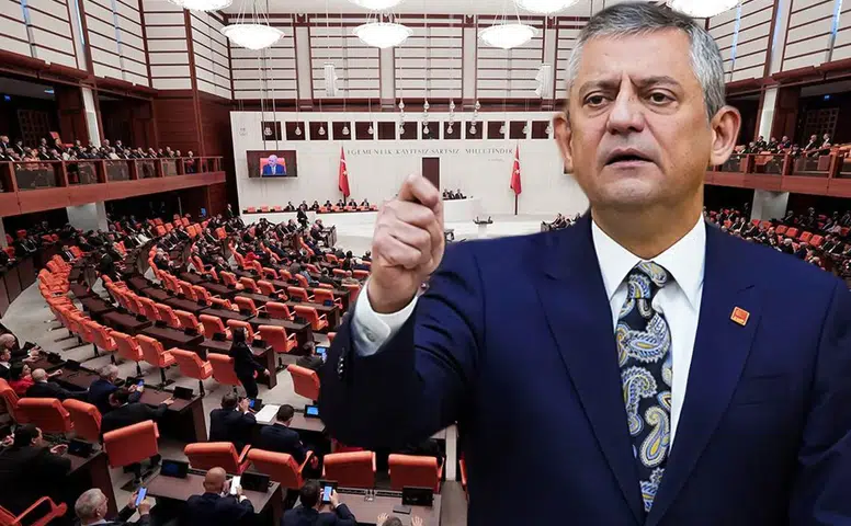 CHP'de 90'a Yakın Vekil İstifa Etti! Antalya'dan 4 İsim Yeni Partiye Geçti