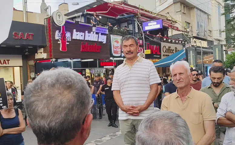 Antalya'da NATO Protestosuna Polis Müdahalesi! İlhan ve Emine Karakurt Gözaltında