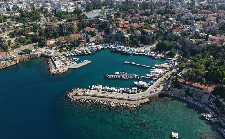 Antalya Kaleiçi'nde COP31 Dopingi