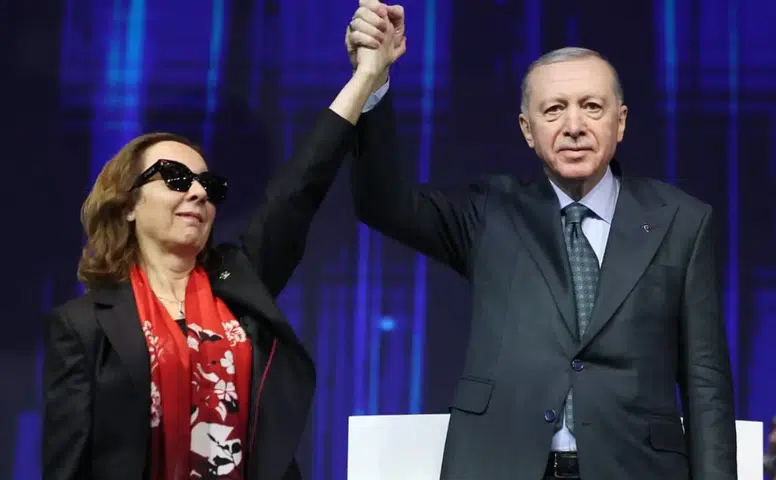Serap Yazıcı Özbudun'dan Erdoğan'a 'Ömür Boyu Cumhurbaşkanlığı' Önerisi