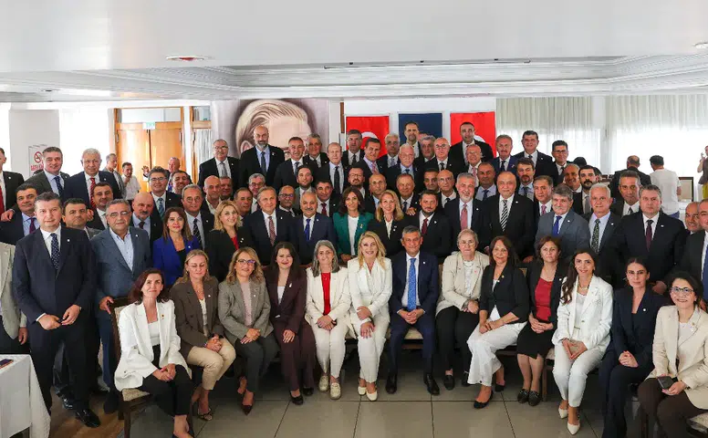 YENİ Parti’nin 9 Kişilik MYK’sı Belli Oldu