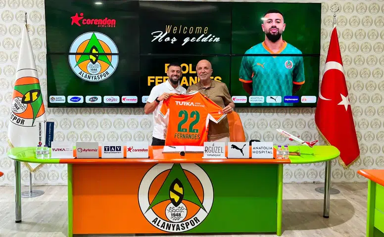 Beşiktaş'ı Yenen Alanyaspor'dan Yeni Transfer