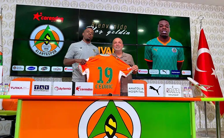 Ivan Cedric'ten Alanyaspor'a 4 Yıllık İmza