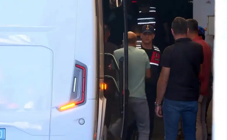 Kemer'de 10 Milyar TL'lik Hazine Arazisi Vurgunu Detayları: 21 Şüpheli Adliyede