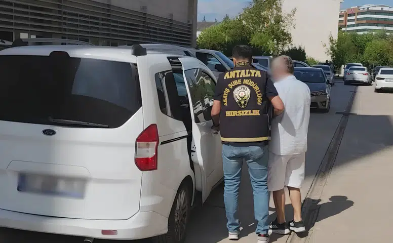 Antalya'da Asayiş Operasyonları: 1787 Kişi Yakalandı, 211 Tutuklu