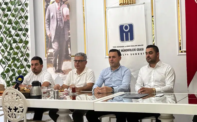 İMO Antalya’dan 17 Ağustos’ta Uyarı: “Riskli Yapıların Hangileri Olduğunu Bilmiyoruz”